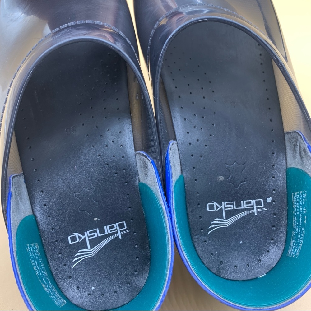 (Fair) Dansko Professional Translucent Clog Sabo … - image 3